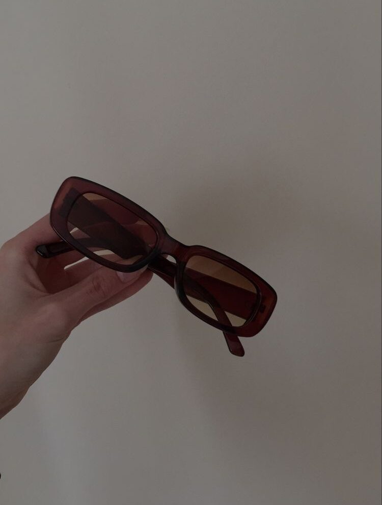 Gafas de sol café oscuro